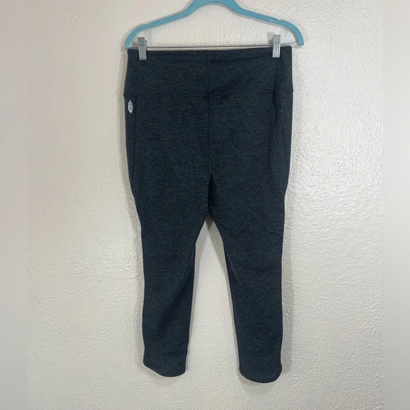 Free People FP Movement Heather Gray Infinity Cutout High Rise Cropped Leggings - Picture 8 of 10